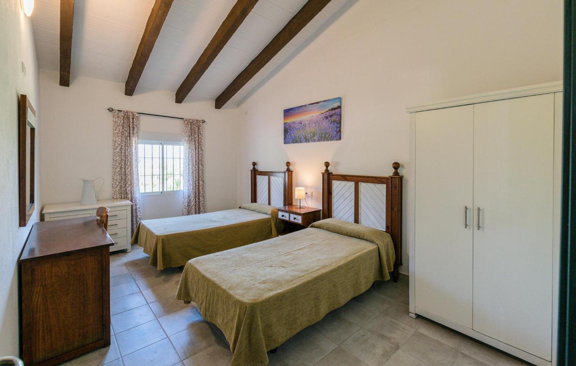 6 Bedroom Amazing In La Puebla De Infan Vakantiehuis *