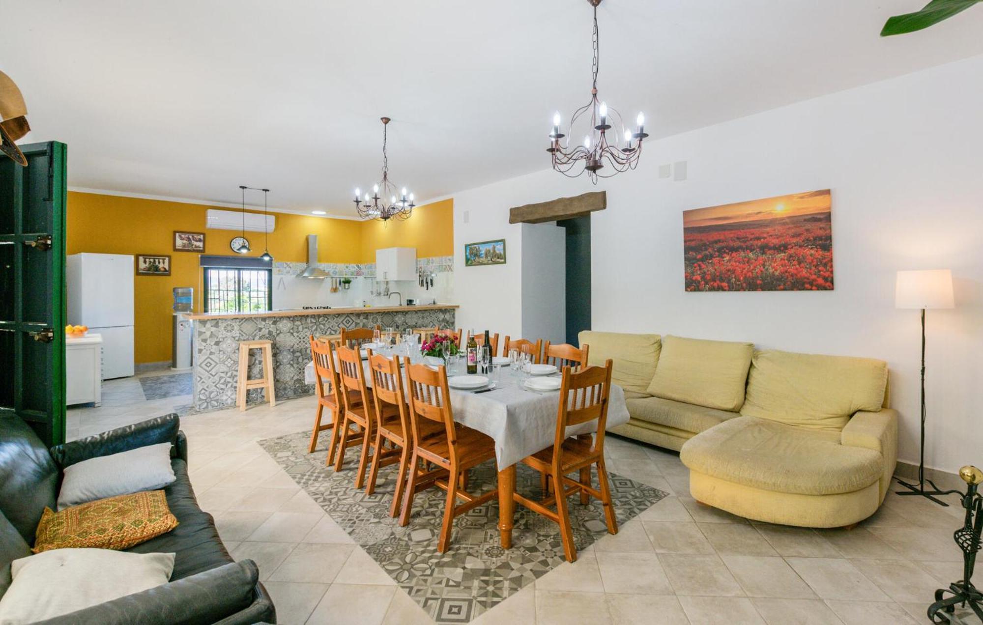6 Bedroom Amazing In La Puebla De Infan Holiday home La Puebla de los Infantes